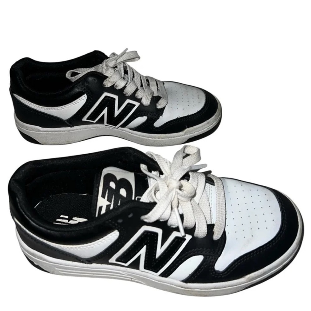 Size 4 Big Kids New Balance 480 - Black / White